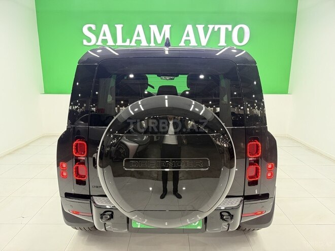 Land Rover Defender-5