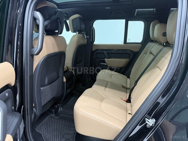 Land Rover Defender-13