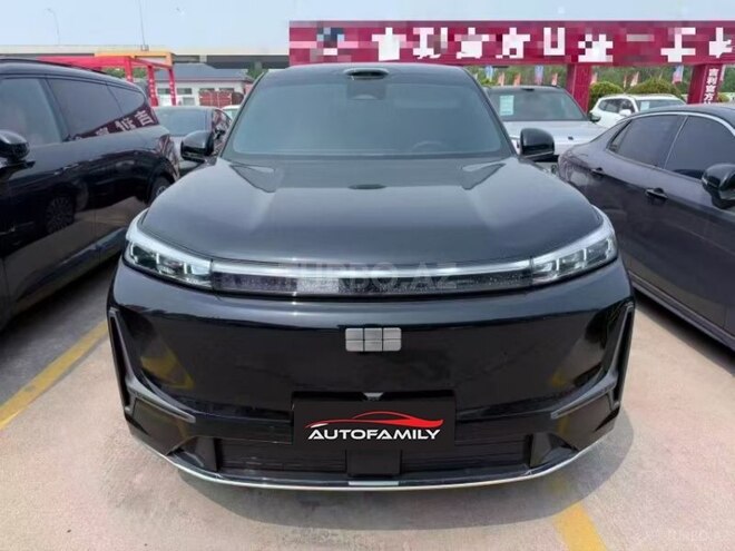 Geely Galaxy M9-2