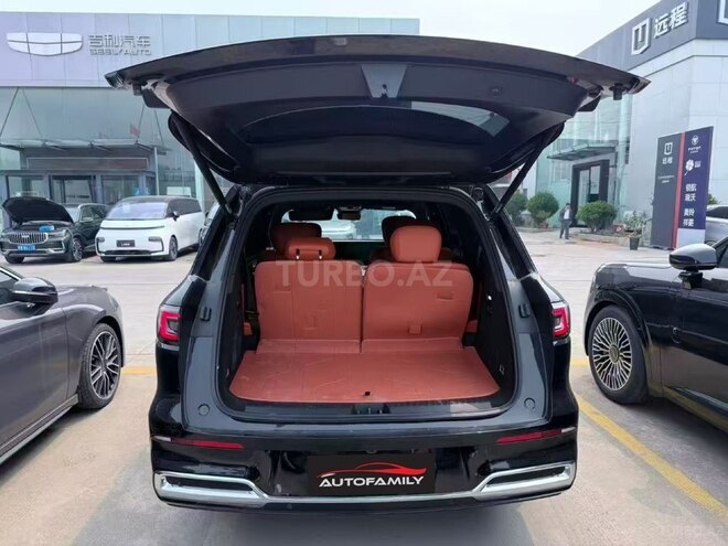 Geely Galaxy M9-10