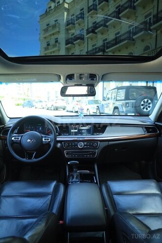 Kia K7-10