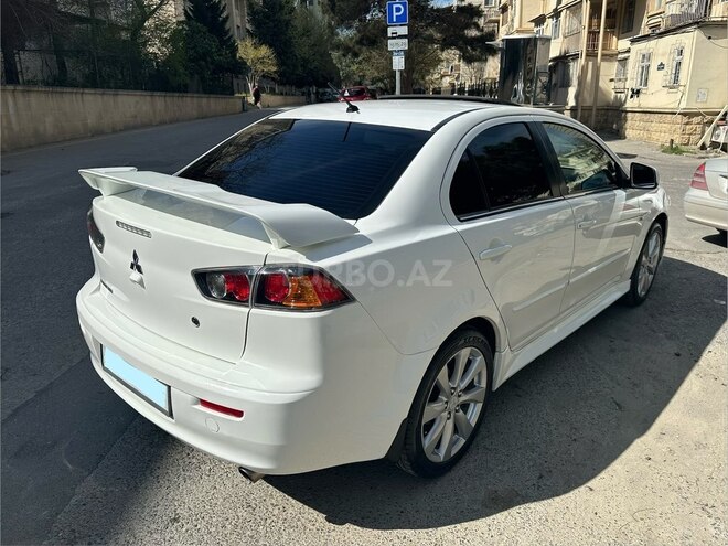 Mitsubishi Lancer-6