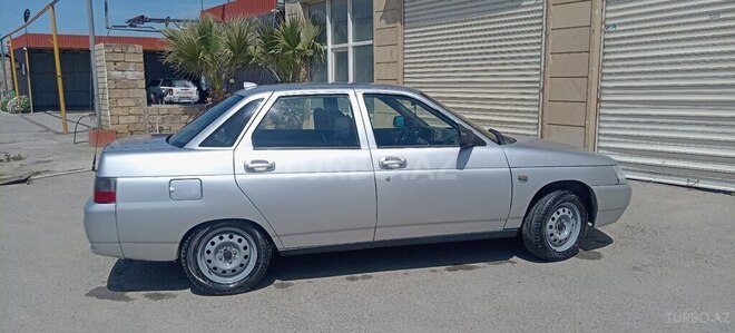 LADA (VAZ) 2110-10