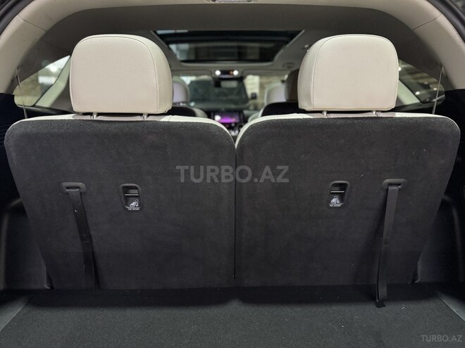 Kia Sorento-18