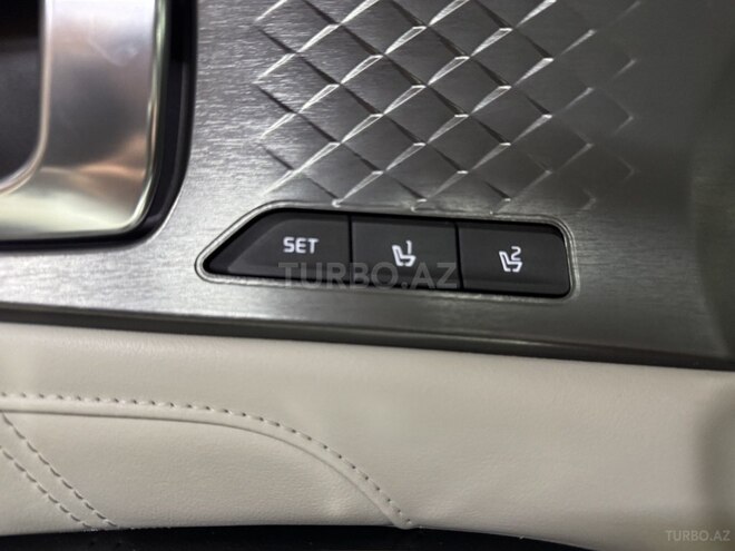 Kia Sorento-11