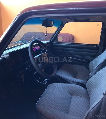 LADA (VAZ) 2107-6
