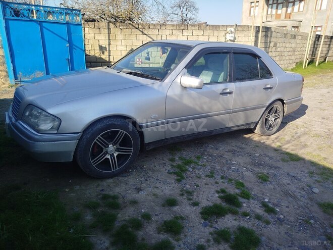 Mercedes C 220 1996, 360,000 km - 2.2 l - Xaçmaz