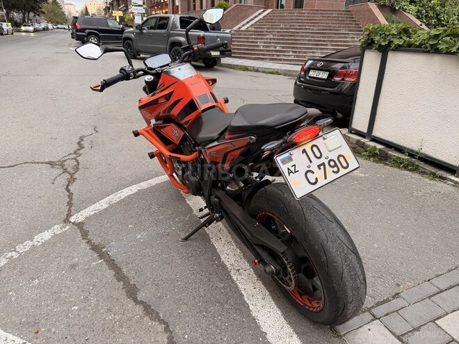 KTM 790 Duke-7