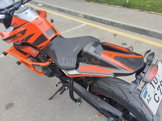 KTM 790 Duke-8