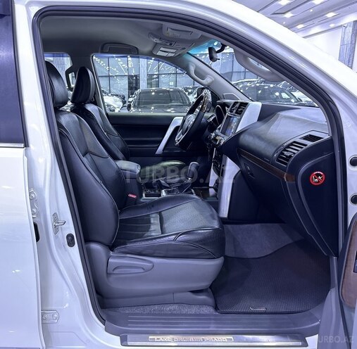 Toyota Land Cruiser Prado 2013, 185,300 km - 2.7 l - Bakı