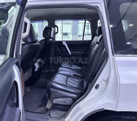 Toyota Land Cruiser Prado 2013, 185,300 km - 2.7 l - Bakı
