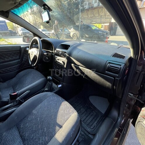 Opel Astra-7