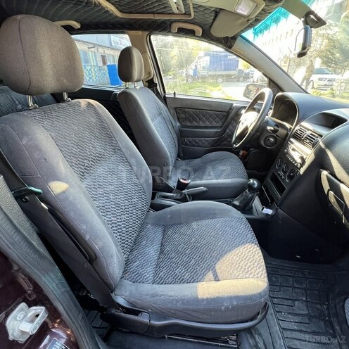 Opel Astra-6
