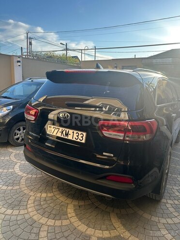 Kia Sorento-2