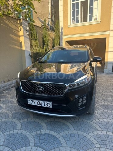 Kia Sorento-1
