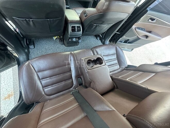 Kia Sorento-10