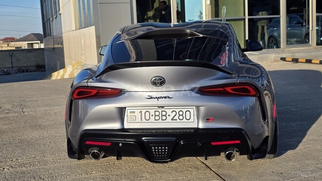 Toyota Supra-10