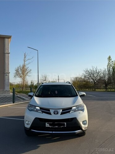 Toyota RAV4-1