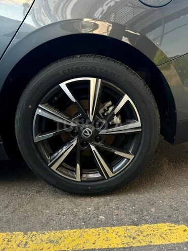 Changan Eado-8