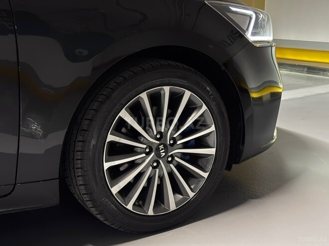 Kia K7-17