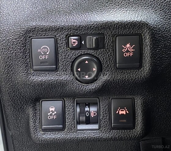 Nissan Note-21