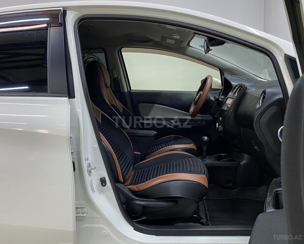 Nissan Note-17