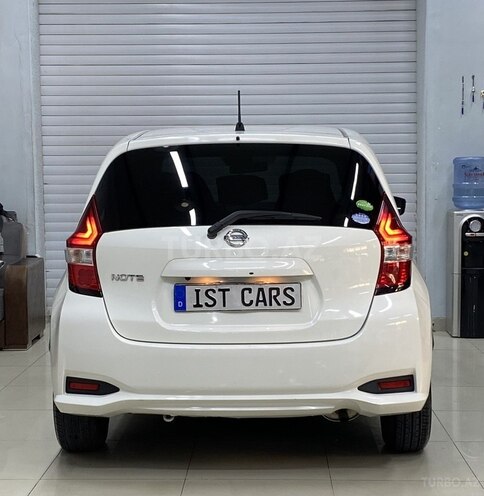 Nissan Note-9