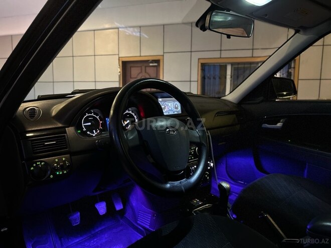 LADA (VAZ) Priora-9