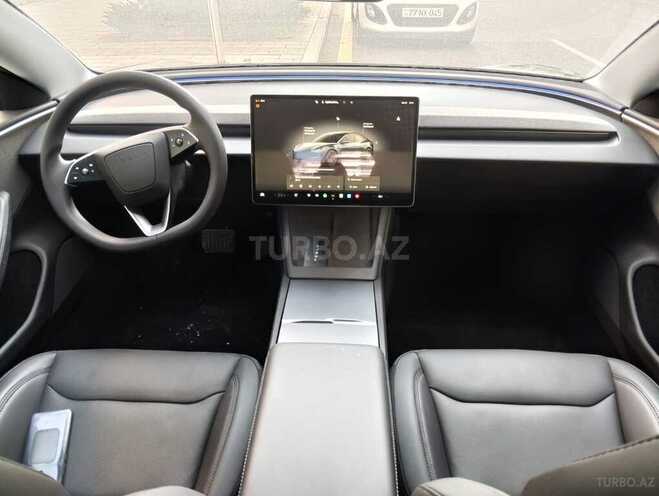 Tesla Model 3-7