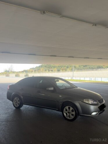 Daewoo Gentra-4