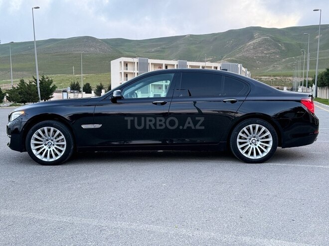 BMW 740-4