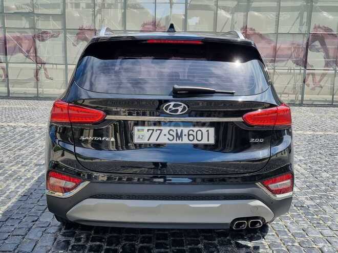 Hyundai Santa Fe-6