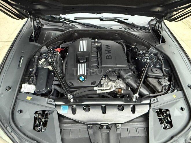 BMW 740-7