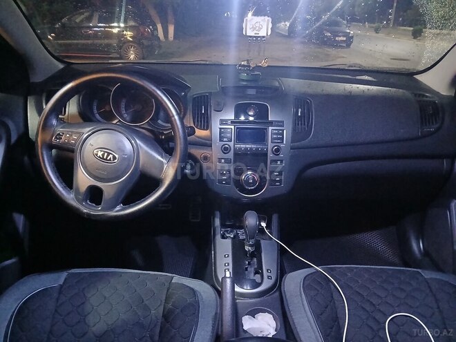 Kia Cerato-3