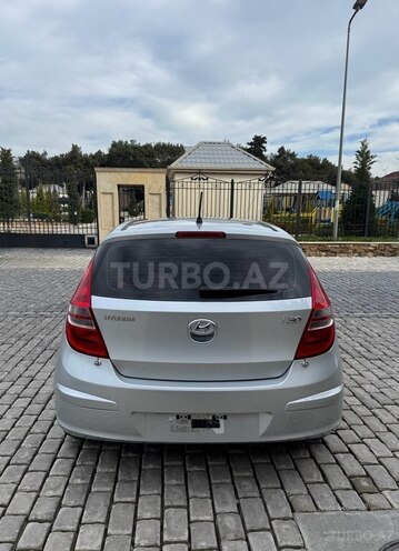Hyundai i30-4