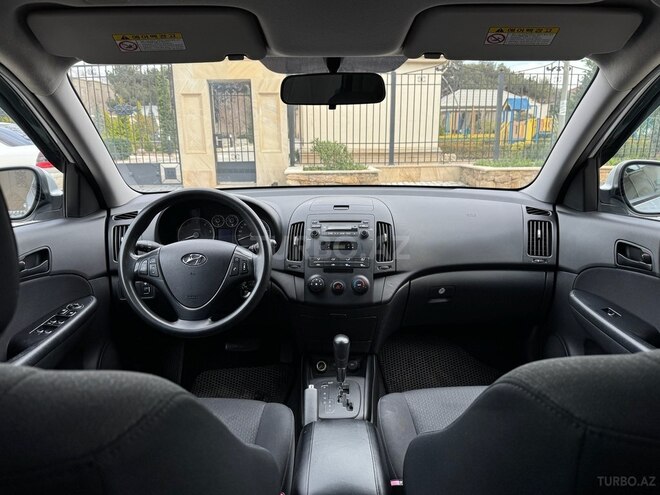 Hyundai i30-7