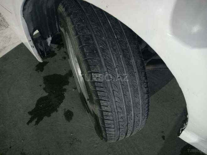 Nissan Sunny-13
