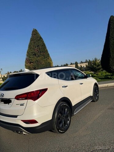 Hyundai Santa Fe-7