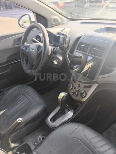 Chevrolet Aveo-2