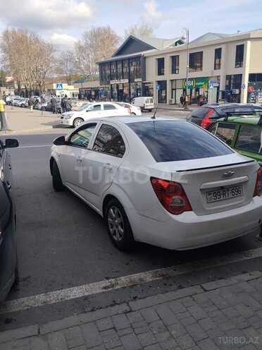 Chevrolet Aveo-4