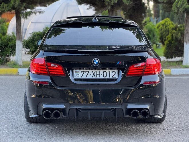 BMW 528 2015, 200,000 km - 2.0 l - Saatlı