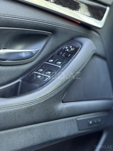 BMW 528 2015, 200,000 km - 2.0 l - Saatlı