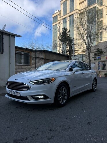 Ford Fusion (North America) 2018, 194,000 km - 2.0 l - Bakı