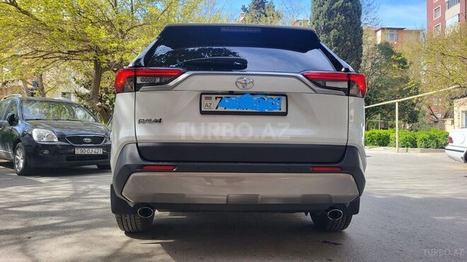 Toyota RAV4-2