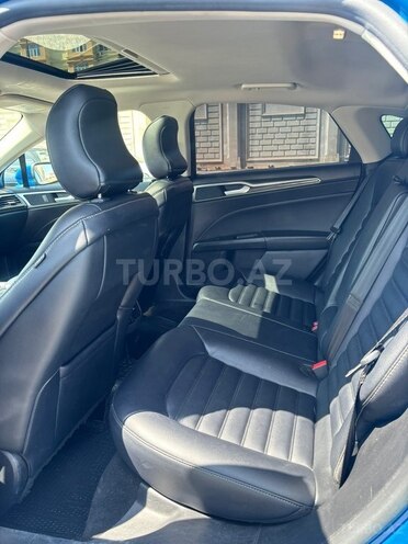 Ford Fusion (North America)-18