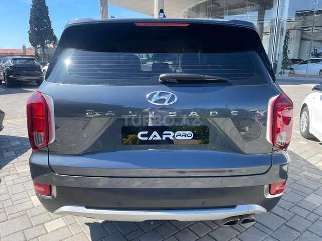 Hyundai Palisade-16