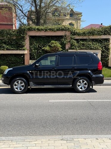 Toyota Land Cruiser Prado-4
