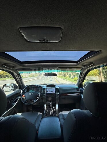 Toyota Land Cruiser Prado-10