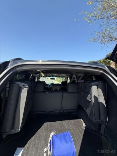 Toyota Land Cruiser Prado-12