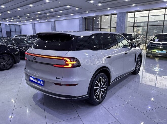 Changan Qiyuan Q07-5